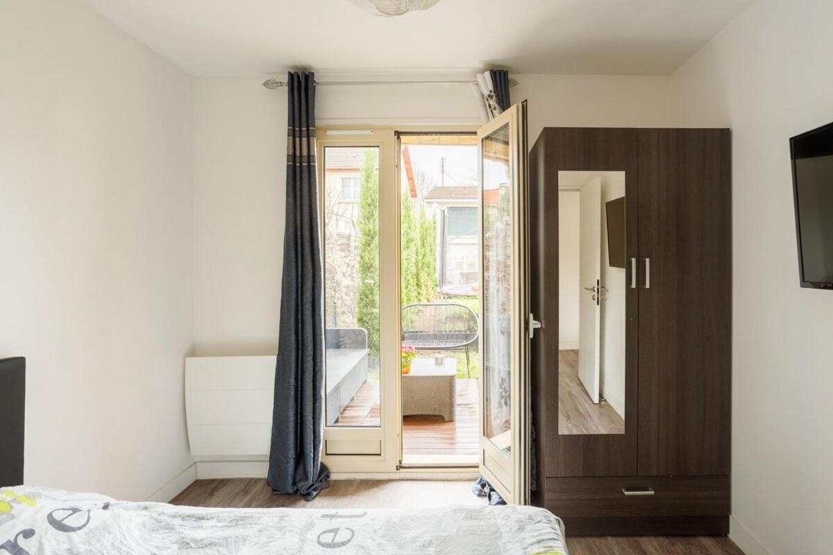 L'Escapade Parisienne Apartment Aulnay-sous-Bois Exterior photo